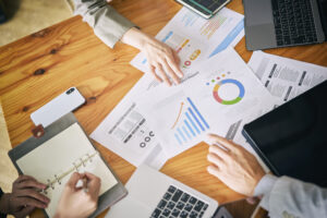 分割における事業規模要件